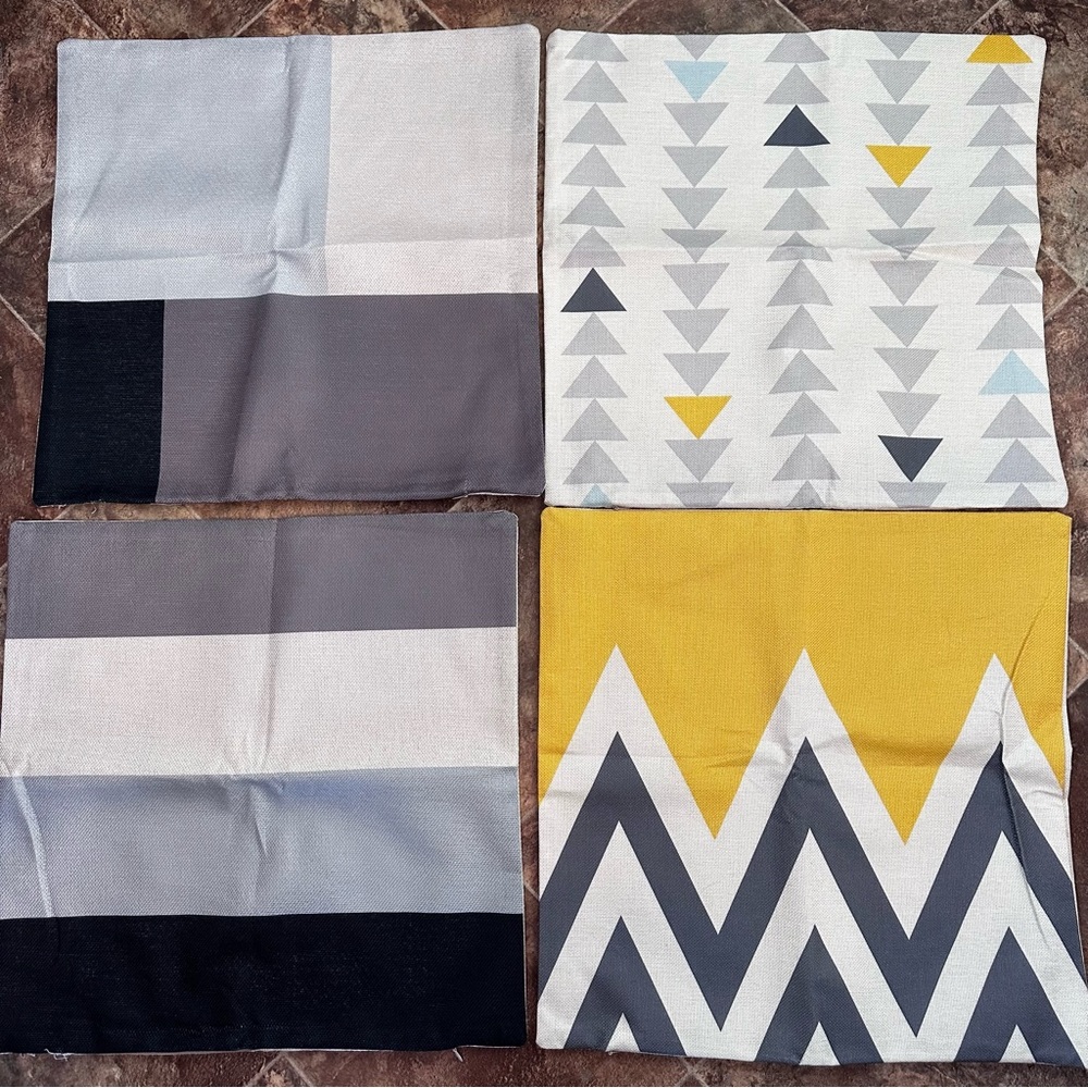 SALE!! Pillow cover geometric NWOT.   2